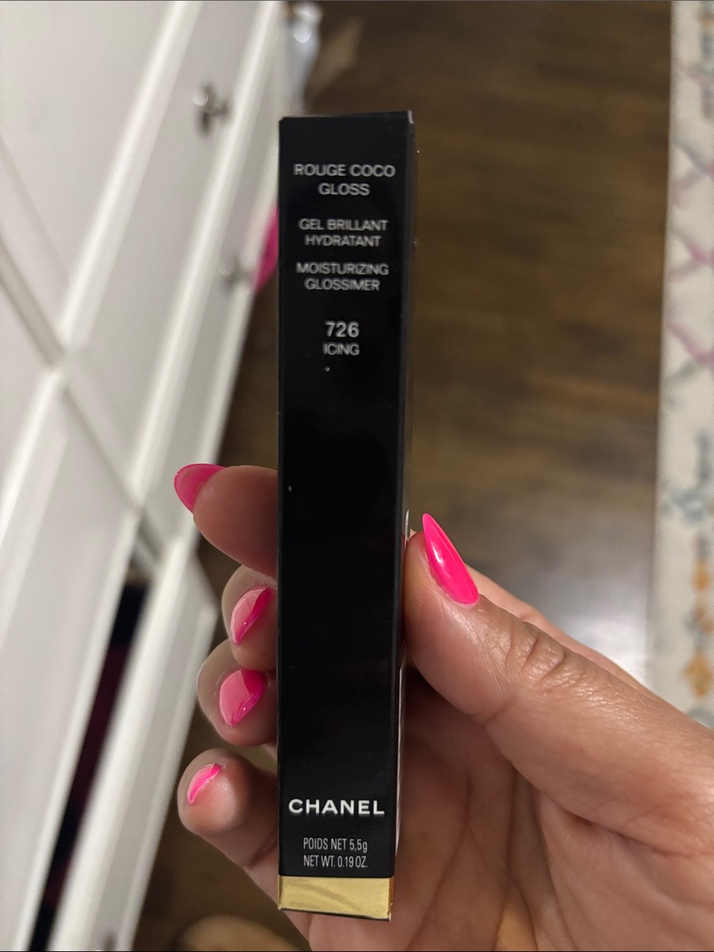 CHANEL Rouge Coco Gloss 726 Icing - Bright Pink Packaging